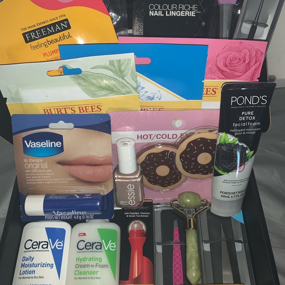 Skin Care Bundle - Picture 7 of 7